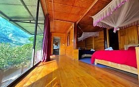 Bees Homestay Sapa
